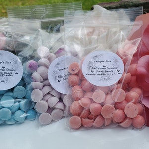 1 oz. Heavily Scented Hand-Poured Wax Melt Beads Sample Packs Variety of Fragrances