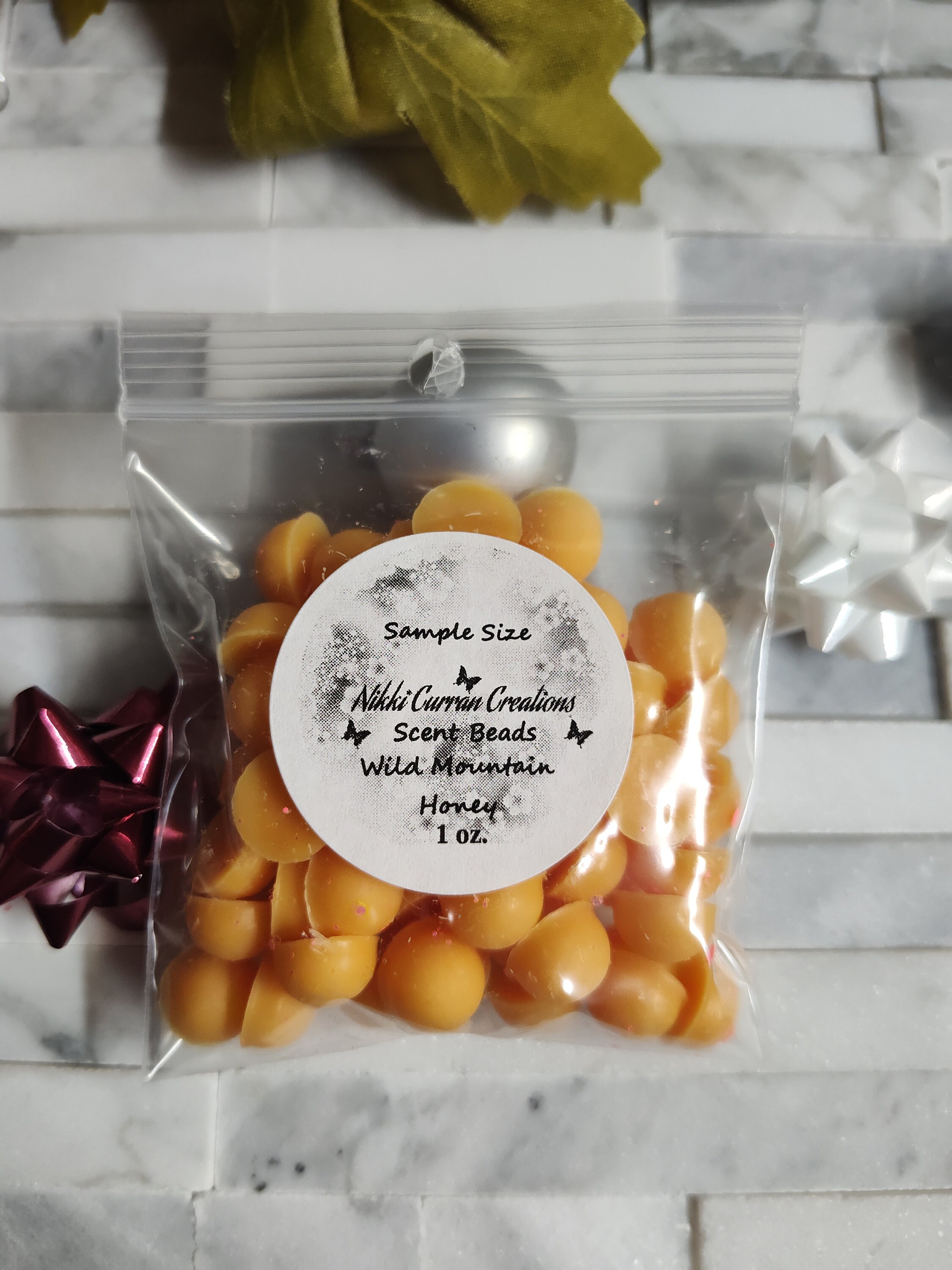 Bonfire Smores Scented 1 oz. Handmade Wax Melt Beads Strong Scented  Fragrance Glitter Wax Melts for Warmer