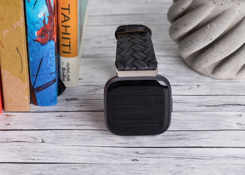 fitbit versa 3 for men