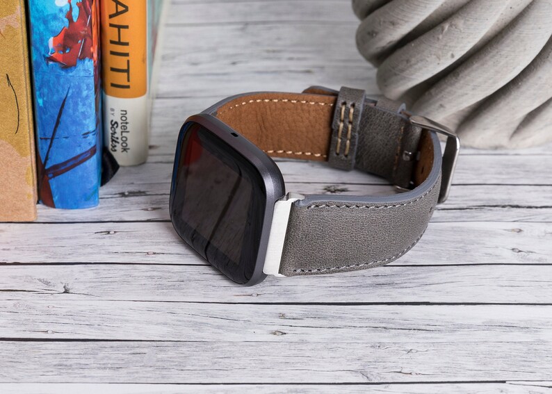 fitbit versa classic review