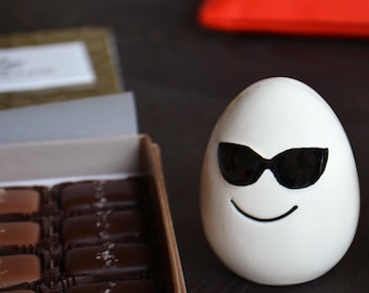 Ceramic Easter Eggs with Engraved Emoji Faces - Love Cry Laugh Wink Smirk Emoji - Funny Easter Gift Easter Basket - Funny Friendship Gift