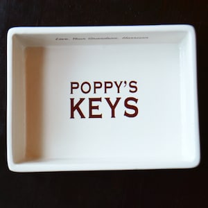 Bandeja para llaves grabada, soporte personalizado para llaves y billetera para la entrada de la puerta principal o la oficina - Accesorio de caja de valet, plato de recogida para él o ella