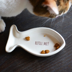 Small Fish Shaped Ceramic Cat Dish - Feeding Bowl for Cats or Kittens - Unique Funny Cattitude Gift for Pet Lovers New Kittens Adopted Pets