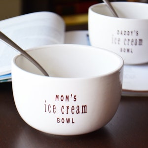 Set of Two Personalized Ice Cream Bowls - Mr and Mrs Gifts - Mom and Dad Family Wedding or Anniversary Gift - Large Bowls - Ice Cream Lovers
