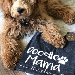 Doodle Mama Shirt with Your Dog's Name and hearts - Cute Custom Golden Doodle Mom Dog Name Shirt - Personalized Gift for Doodle Dog Owner