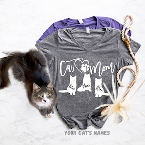 Mother Of Cats T-Shirt - Cat Lovers Cat Mom Gift Mother Of Cats T-Shirt - Cat Lovers Cat Mom Gift