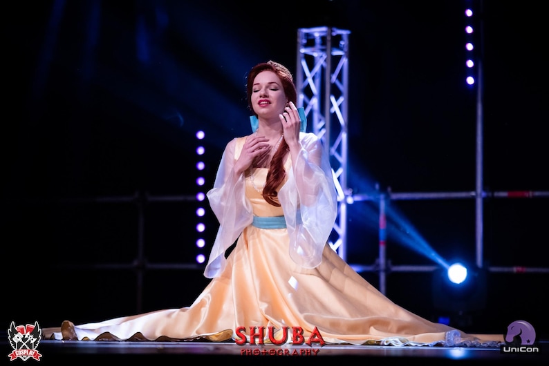Anastasia handmade cosplay golden dress image 10