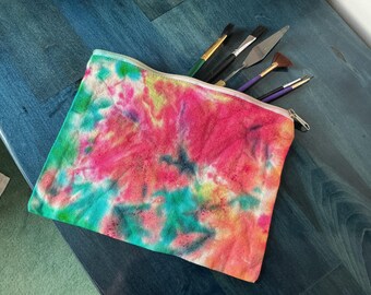 Bolso de mano con efecto tie-dye: bolso con estampado de arcoíris, neceser, estuche para lápices y estuche de almacenamiento.