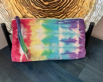 Bolso de mano tie-dye con estampado arcoíris, neceser