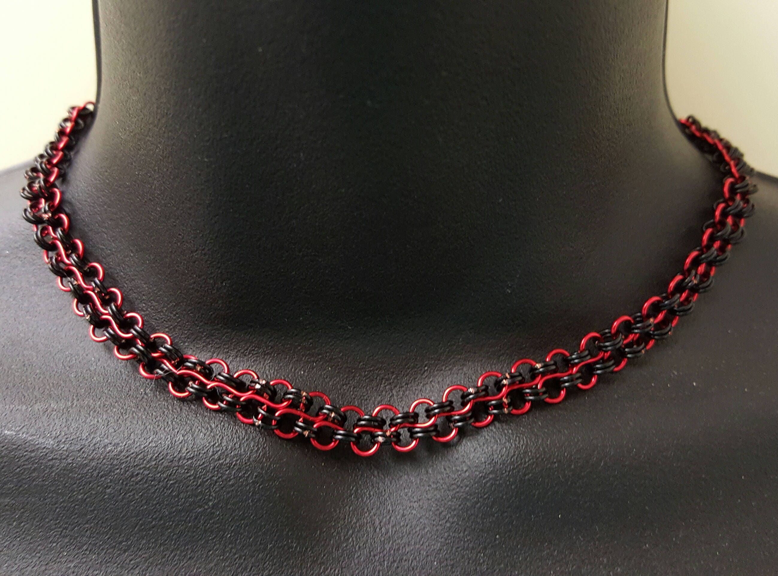 Red and black choker necklaces clearance