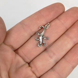 Sterling Silver Gecko Charm - 25mm x 13mm Dainty Lizard Pendant