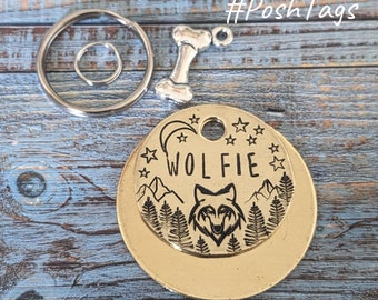 Wolfie (n'importe quel nom) loup lune chien sauvage montagnes nature alpha - choix de couleurs chien chiot étiquette pour animaux de compagnie ID #PoshTags collier idée cadeau de Noël