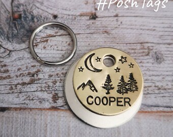 DISCOS MÁS PEQUEÑOS Noche luna estrellas montaña árboles paisaje etiqueta Alfie - estampado a mano hecho a pedido mascota perro cachorro gato gatito etiqueta de identificación