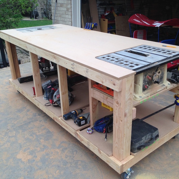 Plans for Rolling Workbench with Table Saw Cutout (PDF, SketchUp)