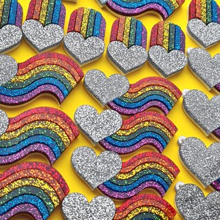 Orecchini A Cuore Arcobaleno LGBTQ+ - Leggeri In Acrilico Per Donne - Gioielli Colorati Per Pride, Feste Ed Eventi