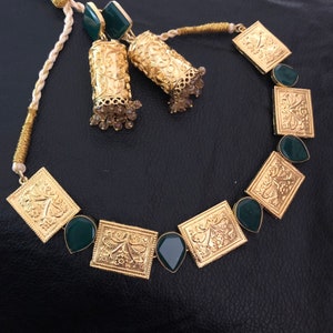 Handcrafted Kundan Necklace Set: Gold Plated Indian Bridal Jewelry