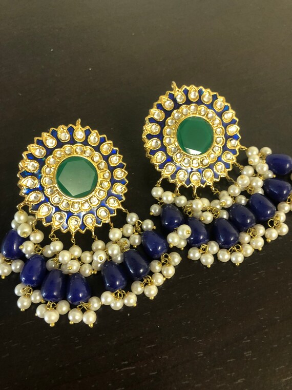 Women's Blue Gold Plated Round Kundan Pearl Meena Work Handcraft Stud  Earring - i jewels | Stud earrings, Big stud earrings, Cute stud earrings