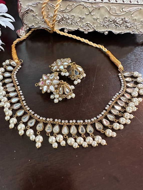 Antique kundan set best sale