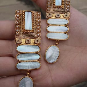 KUNDAN EARRINGS, Kundan Jewelry, Pakistani Earrings, Indian Jewelry, Earrings, Antique White Stone Kundan Earrings, Bollywood Earrings