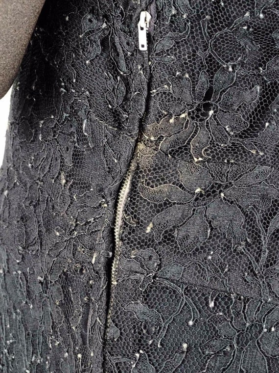 1930s or 1940s Black Lace Deco Evening Dress with… - image 10