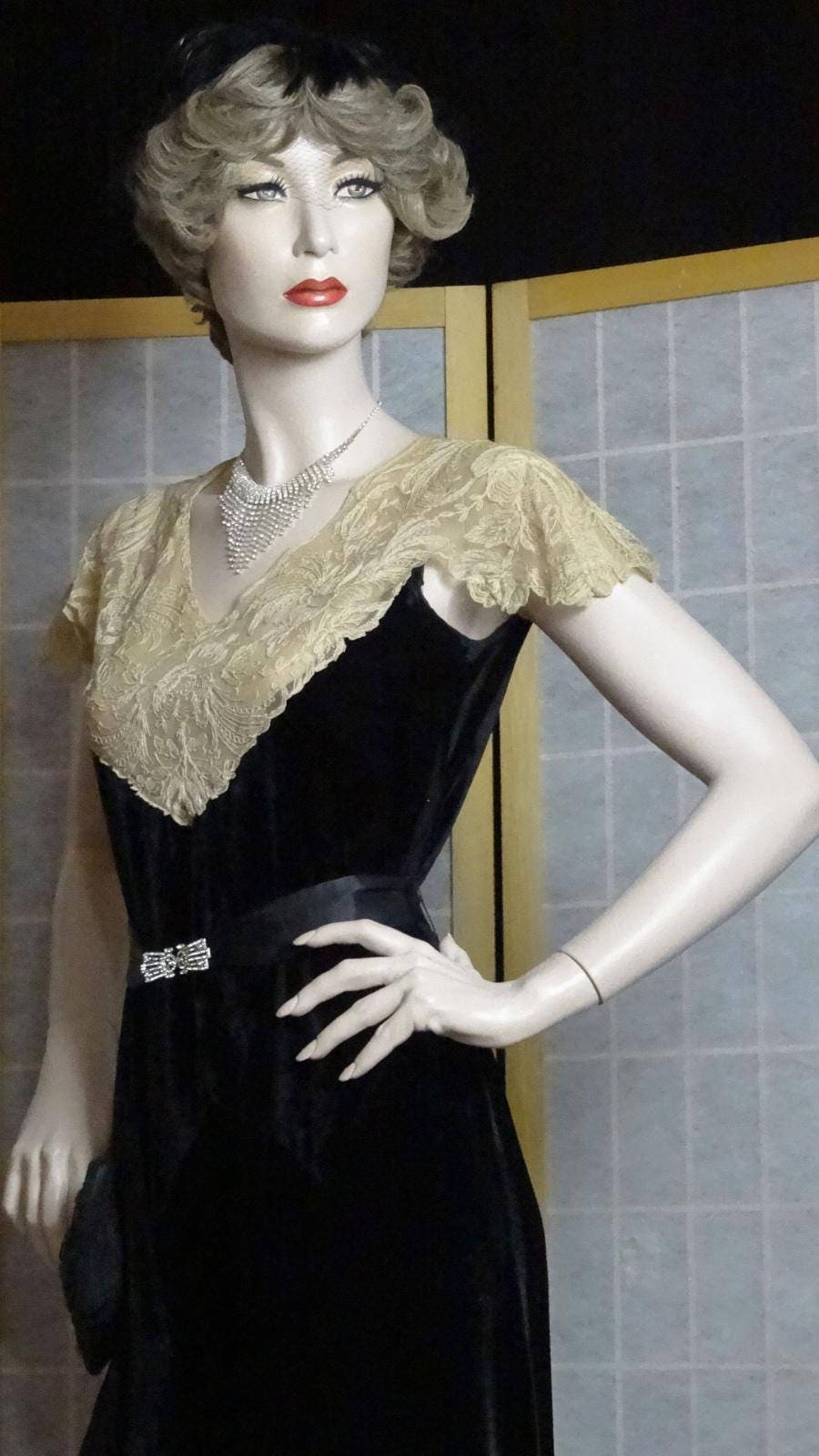 1930s Black Silk Velvet Bias Cut Evening Dress Tambour Lace Bodice Sz 6 ...