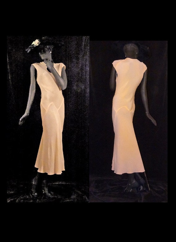 1930s Deco Dress Peach Textured Silk Bias Cut Sz 4