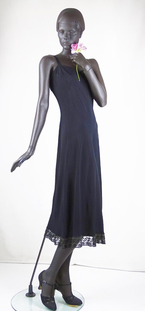 1930s or 1940s Black Lace Deco Evening Dress with… - image 7