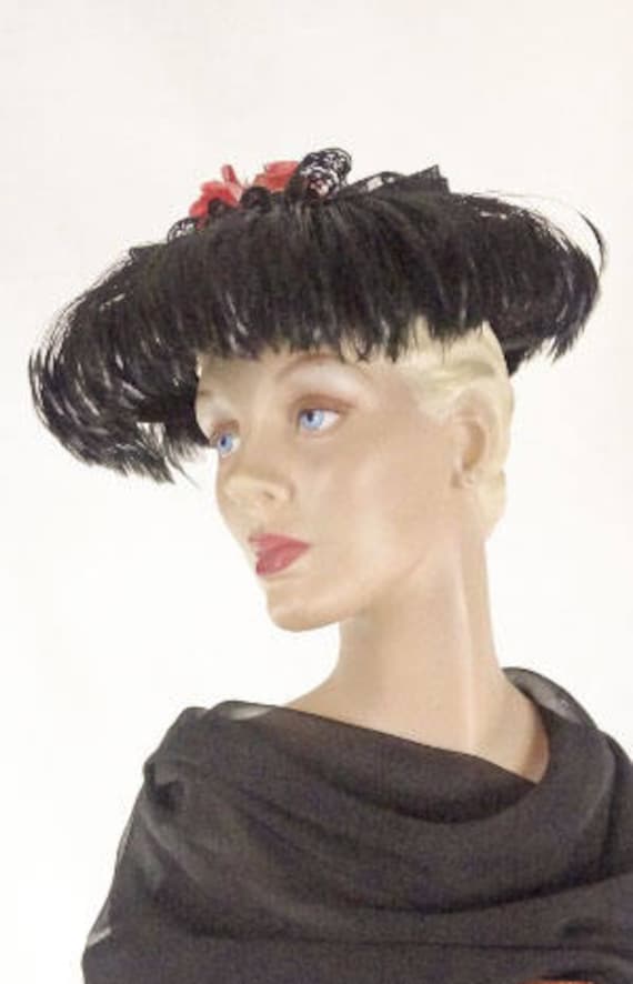 1940s 1950s Hat Black Velvet New Look Platter Topp