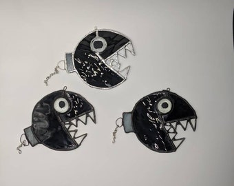 Chomp de cadena de vidrio manchado