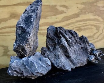 aquarium stones rocks