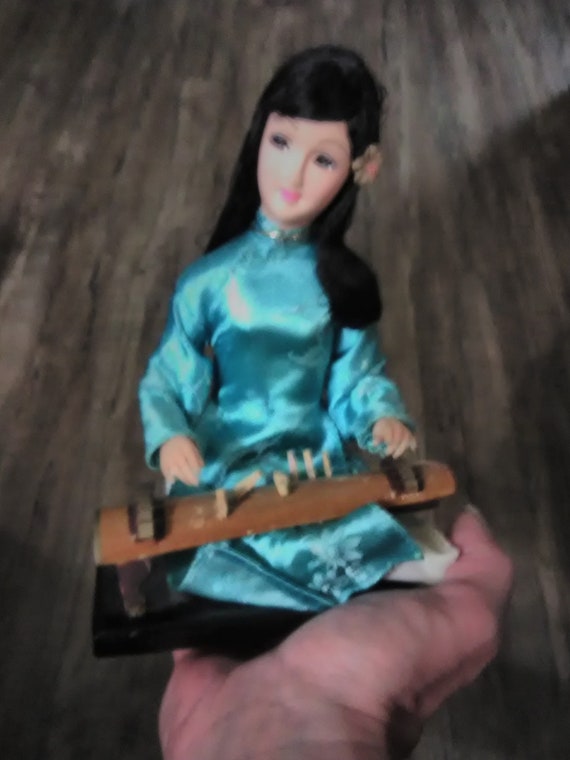 vietnamese dolls antique