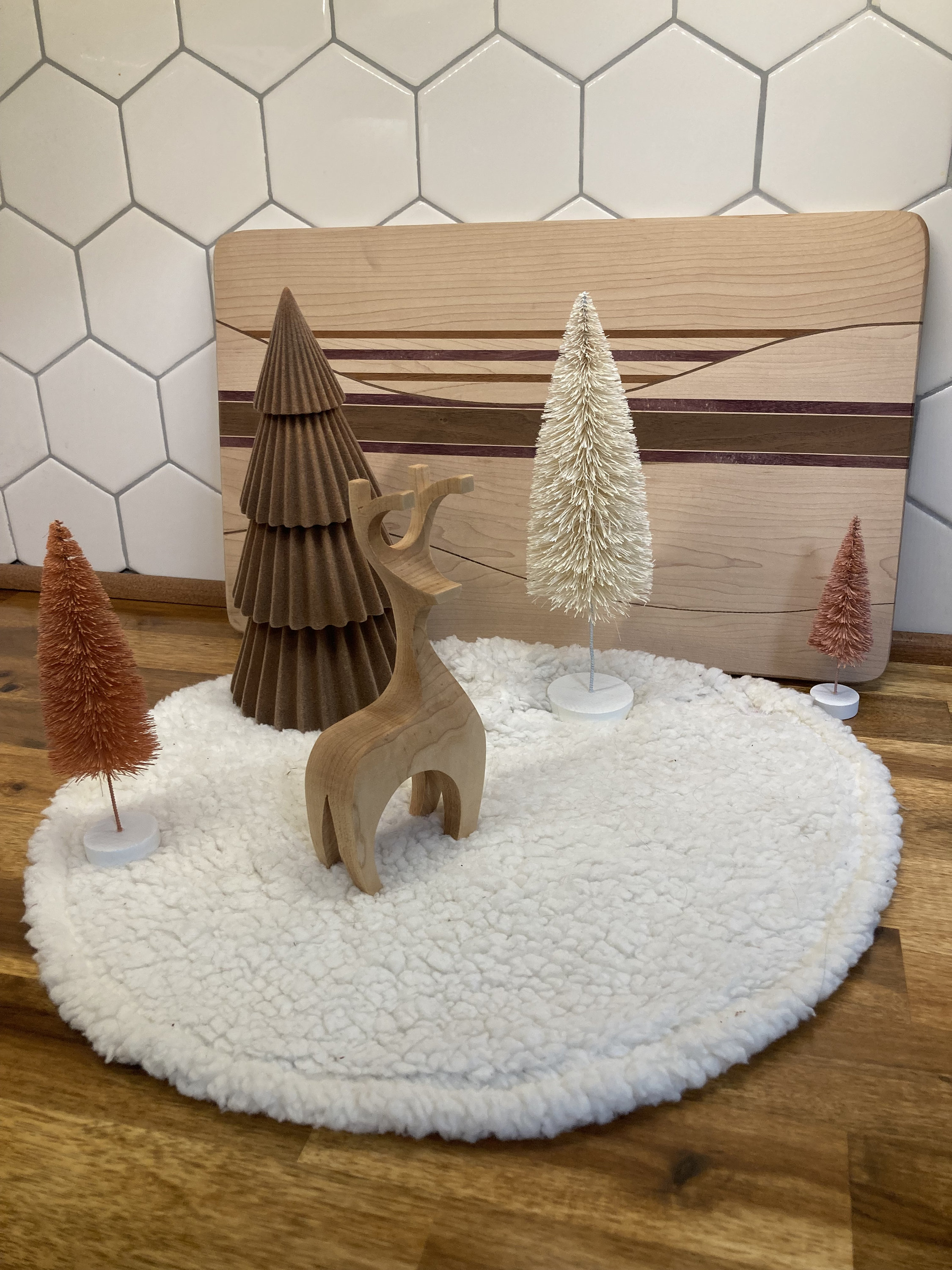 Wood Holiday Reindeer figurine- Left or Right facing profile- Large