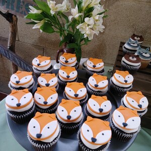 12ct Fondant woodland cupcake topper Fox