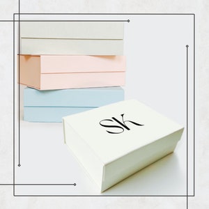 Custom Gift Box, Personalized Bridesmaid Proposal Gift Box, Maid of Honor Gift Box, Bridesmaid Boxes, House Warming, Wedding, Empty gift box