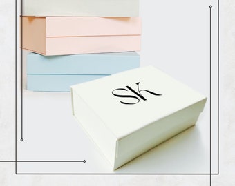 Caja de regalo personalizada para propuesta de dama de honor: cierre magnético personalizado (vacía)