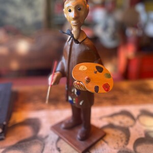 Vintage Italian Romer Handcrafted Artist Figure Wood-free Shipping