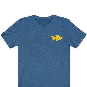 Koszulka z logo Goldfish, męska koszulka unisex, ikona tropikalnej ryby akwariowej. Prezent dla miłośnika złotych rybek, nadruk na klatce piersiowej. Poisson Rouge, Goldfisch