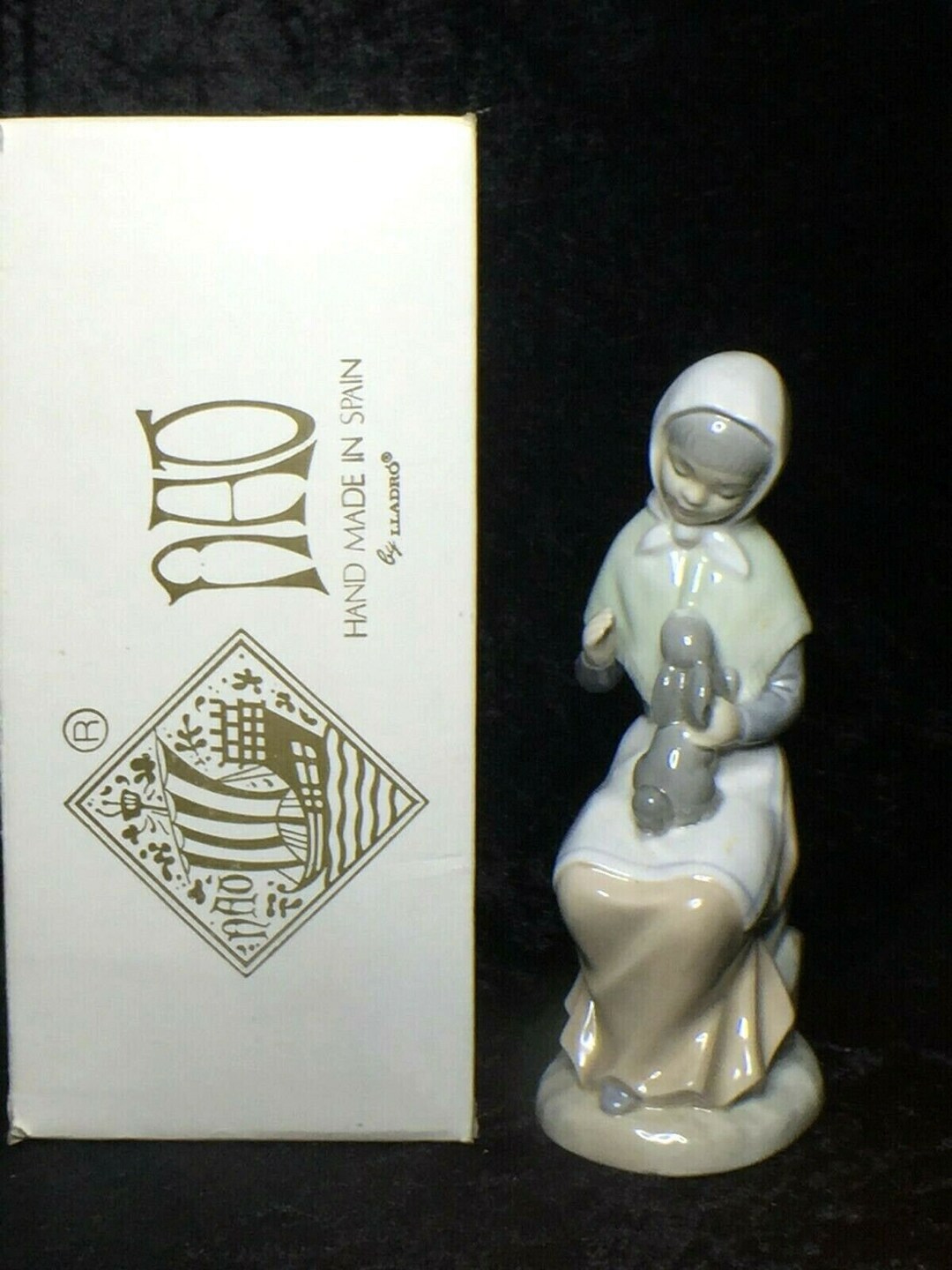 Vintage NAO Lladro Figurine Girl Sitting W/ Rabbit 7.75 Etsy