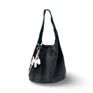 Hobo Tasche aus Veloursleder – Pink oder Grau | Lässig, stylisch & praktisch