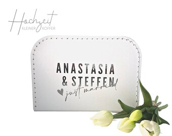 Suitcase Wedding | white cardboard case | personalized | Bridal couple names | Money Gift Honeymoon