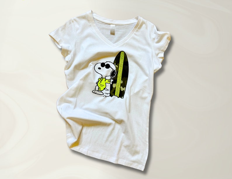 T-Shirt weiß Snoopy neon gelber Surfer Bild 3