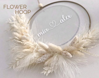 Cream wreath Bridal couple | Flower Hoop personalizes | Door ring with acrylic glass | Dried flowers | Feathers | white & gold | Ring 15 cm