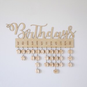 Personalised wooden birthday calendar Birthday board Family Birthdays Mother's day gift Personalised gift Home decor image 2