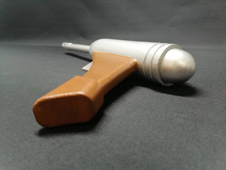 ONE-OFF 3D Printed Prop Q2 ELG-3A Padme Amidala Blaster Pistol