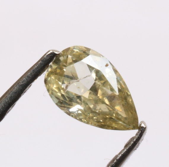 0,14 ct 4,6 X 2,9 mm naturel naturel naturel lâche sel et poivre jaune belle couleur en forme de poire diamant R1472 07d444 0,14 ct 4,6 X 2,9 mm naturel naturel naturel lâche sel et poivre jaune belle couleur en forme de poire diamant R1472 07d444