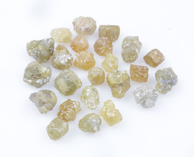 31.51 CT Rough Diamond Uncut Diamond yellow Color Mix Color Natural Loose Diamond Raw Diamond R6887