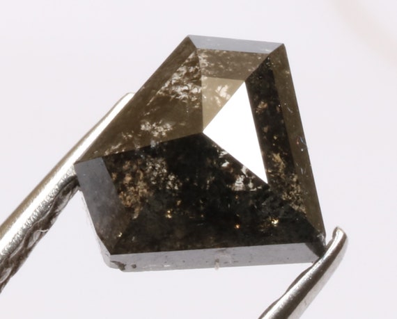0,90 ct 5,7 X 6,6 mm naturel naturel naturel lâche sel et poivre noir couleur Pentagone belle forment diamant R1784 d2b4b8 0,90 ct 5,7 X 6,6 mm naturel naturel naturel lâche sel et poivre noir couleur Pentagone belle forment diamant R1784 d2b4b8