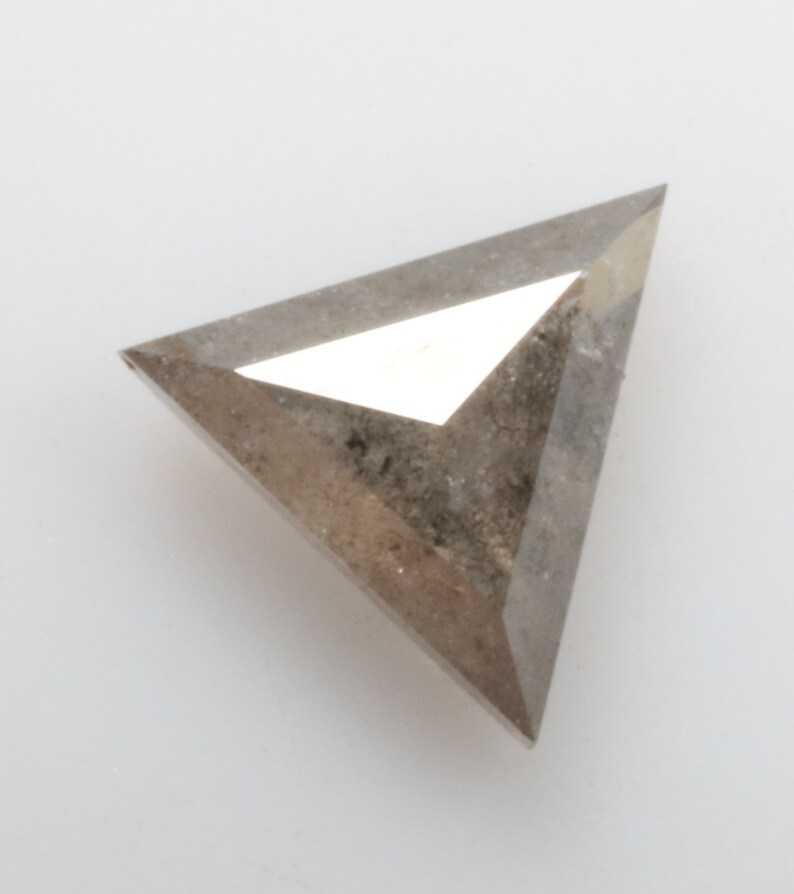 0.36 ct 5.2 x 4.9 mm Natural Loose Diamond Salt and Pepper Transparent Black colour Beautiful Triangle shape Geometric Diamond R3404