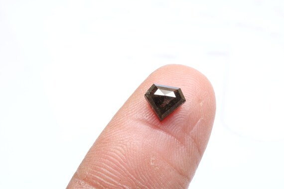0,90 ct 5,7 X 6,6 mm naturel naturel naturel lâche sel et poivre noir couleur Pentagone belle forment diamant R1784 d2b4b8 0,90 ct 5,7 X 6,6 mm naturel naturel naturel lâche sel et poivre noir couleur Pentagone belle forment diamant R1784 d2b4b8