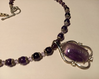 Amethyst and crystal beaded necklace- gemstone necklace- purple and silver necklace- amethyst pendant necklace-Mixed beaded necklace